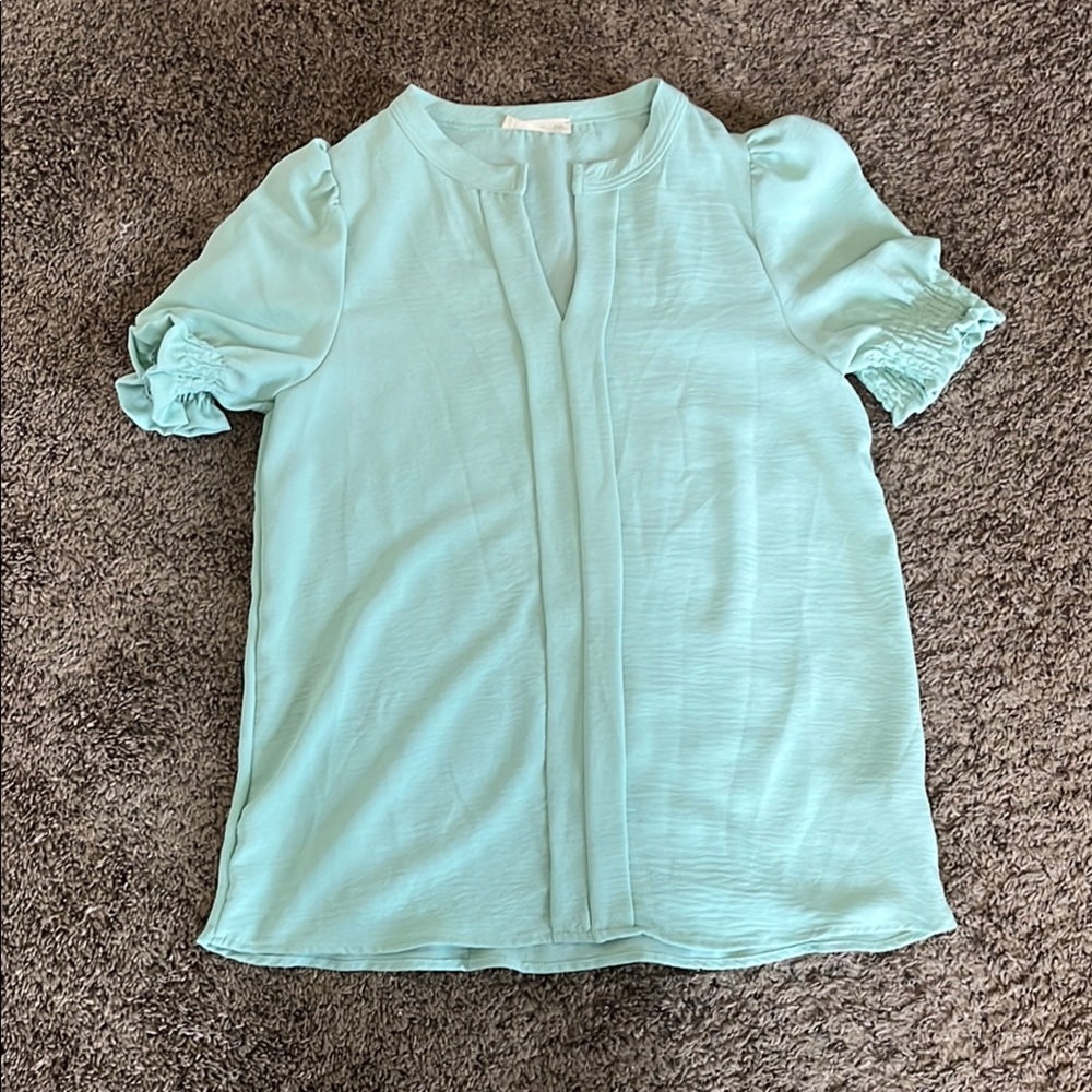 Women's Mint Green Top